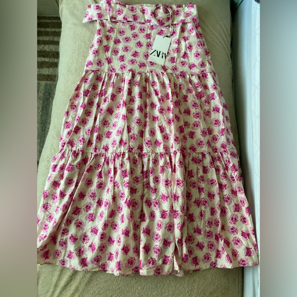 Zara Pink Floral Maxi Skirt